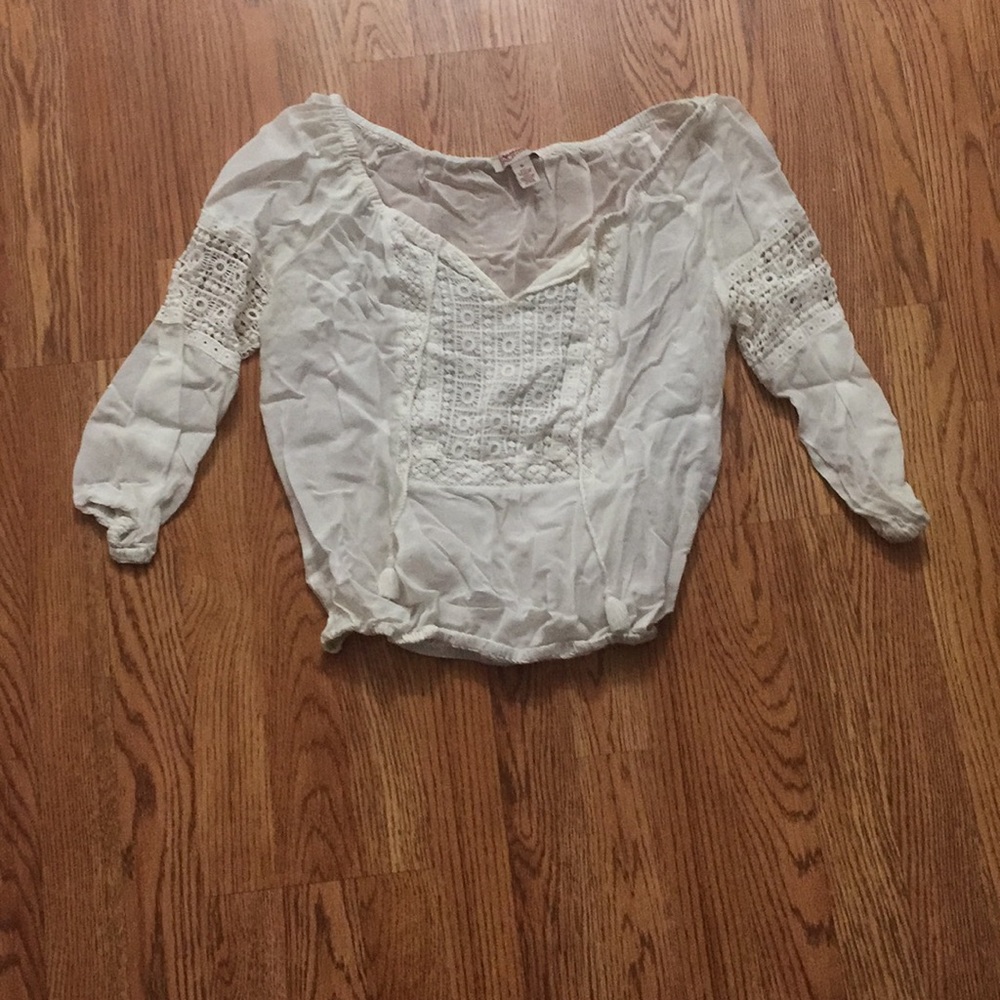 Peasant style cream blouse